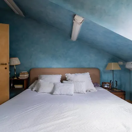 Apartment Carducci Charming Centro Milan