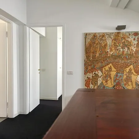 Carducci Charming Centro Apartment
