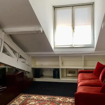 Carducci Charming Centro Apartment