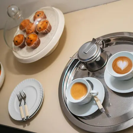 Apartment Carducci Charming Centro Milan