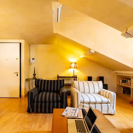 Apartment Carducci Charming Centro Milan