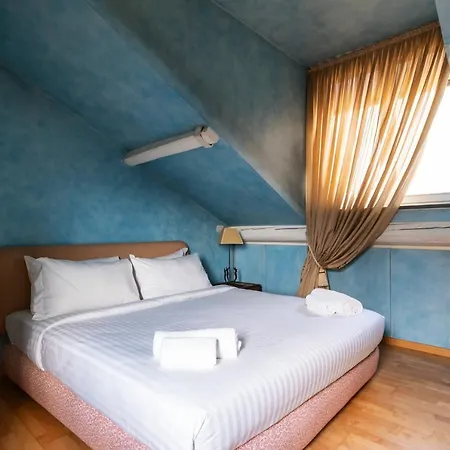 Carducci Charming Centro Apartment